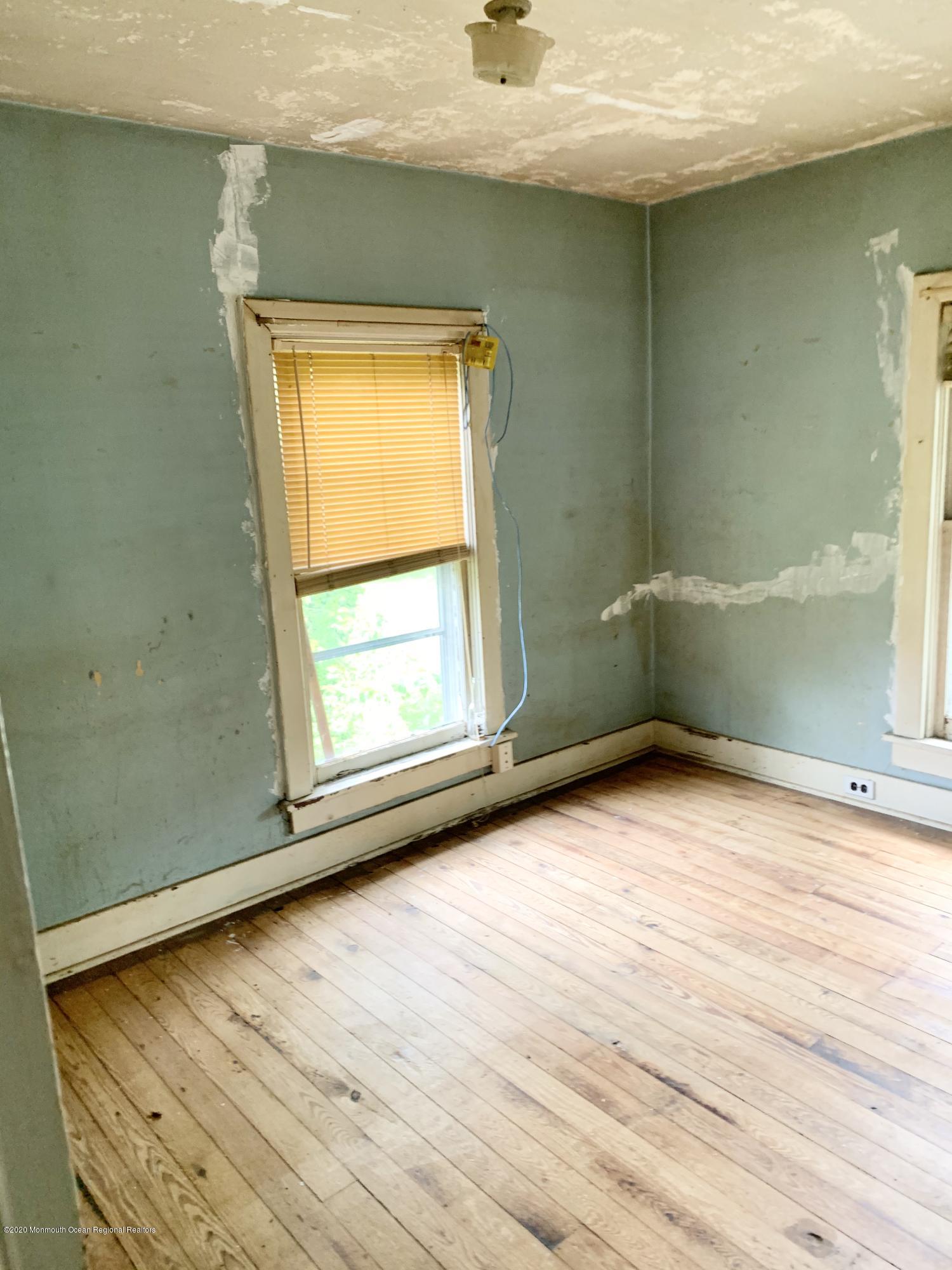 1 Herbertsville Road Howell, NJ 07731 - Photo 15 of 26 Bedroom 3