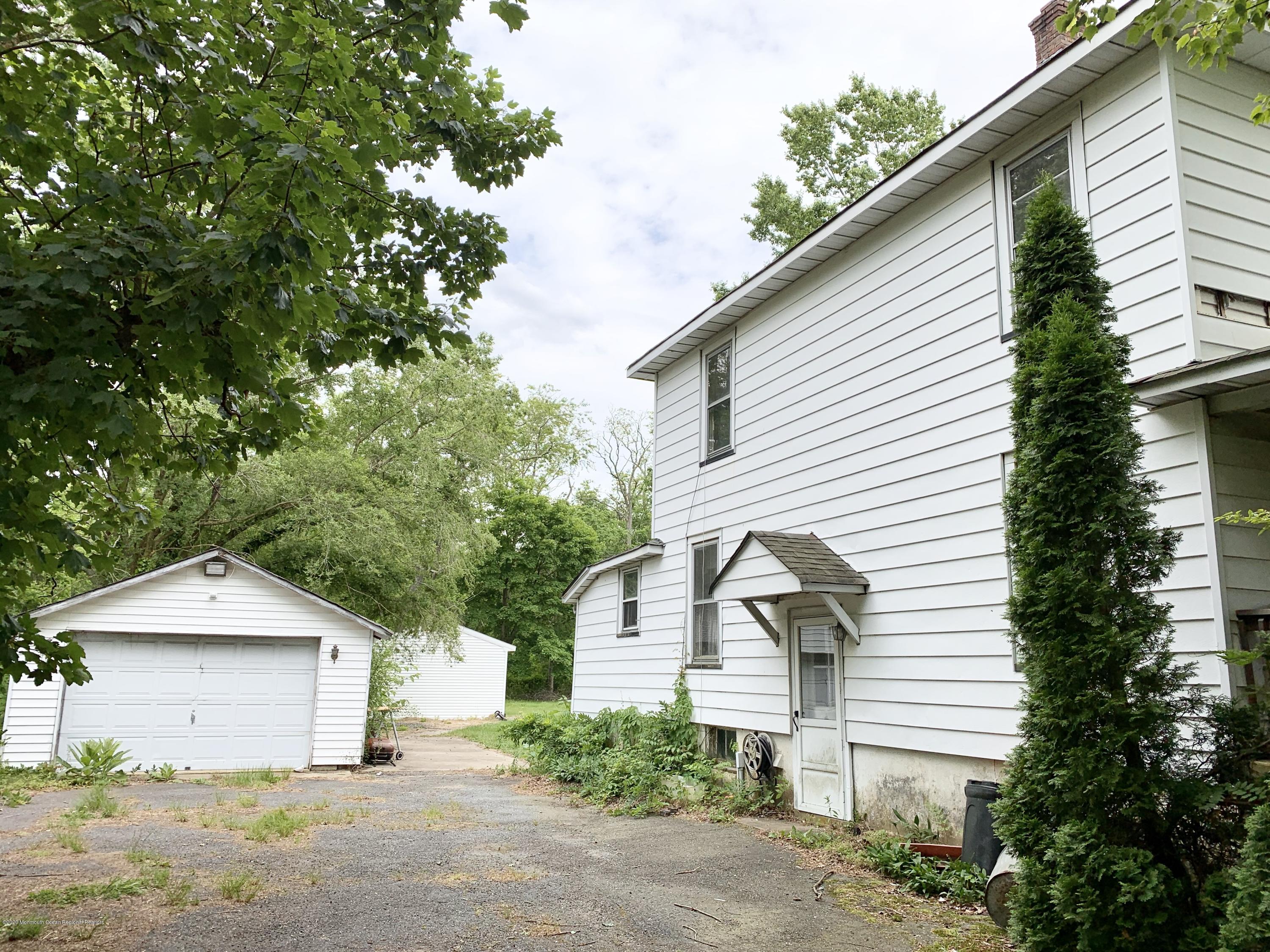 1 Herbertsville Road Howell, NJ 07731 - Photo 2 of 26 Left view