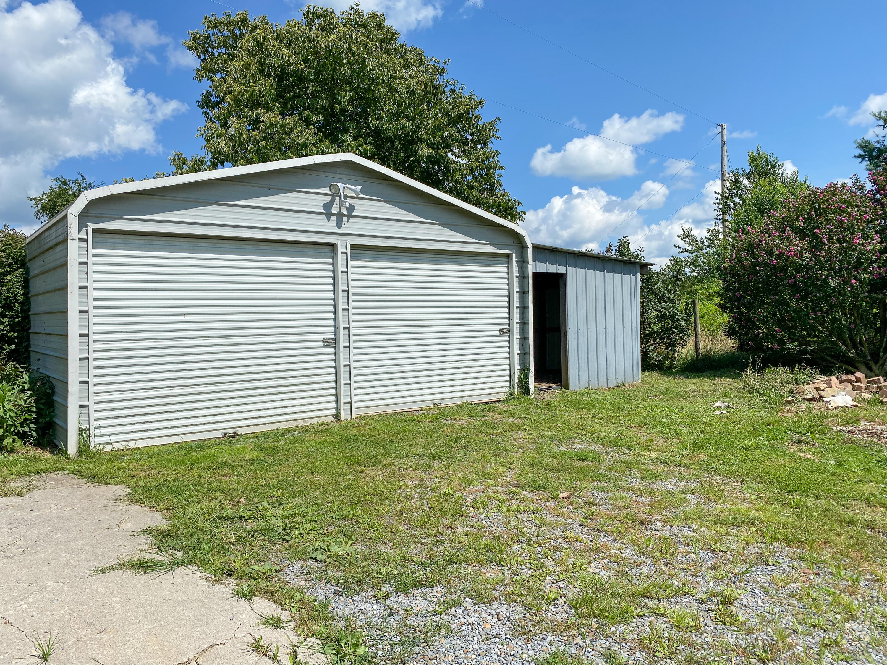 636 Talford Road Northwest Willis, VA 24380 - Photo 19 of 22 20