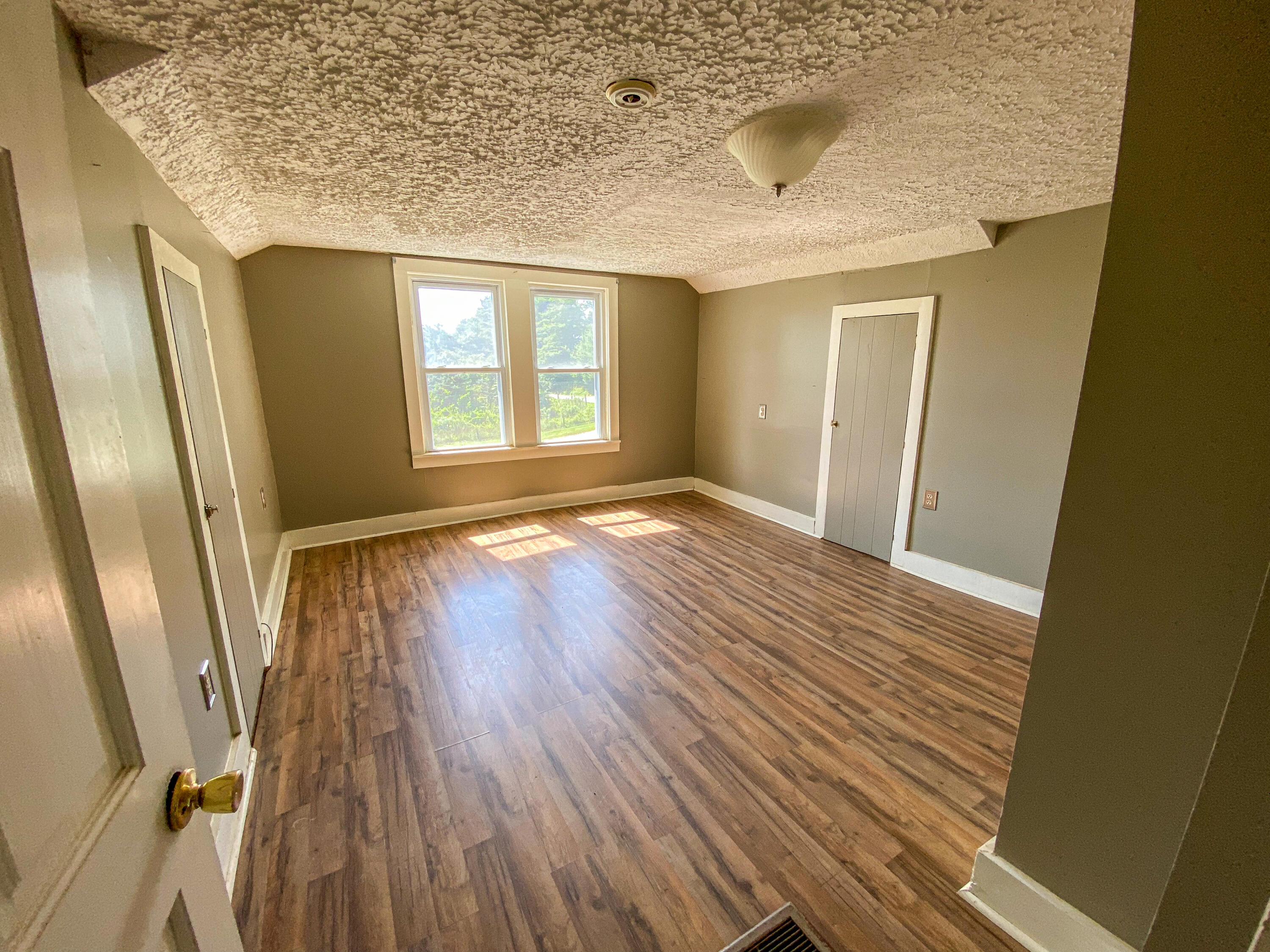 636 Talford Road Northwest Willis, VA 24380 - Photo 9 of 22 10