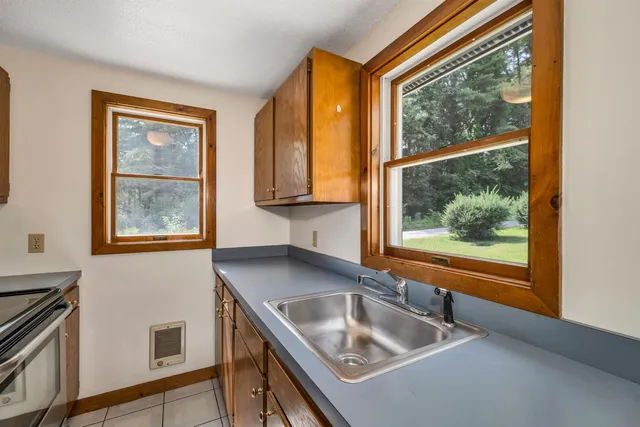 $299,000 | 44 Noyes Road, Tilton, NH 03276