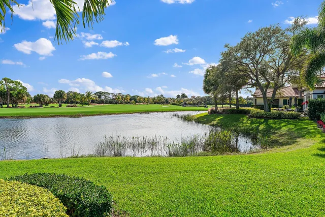 $3,595,000 | 611 White Pelican Way, Jupiter, FL 33477
