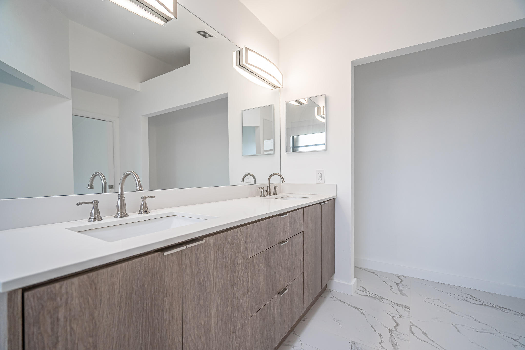5536 Eton Court Boca Raton, FL 33486 - Photo 18 of 22 DSC09176