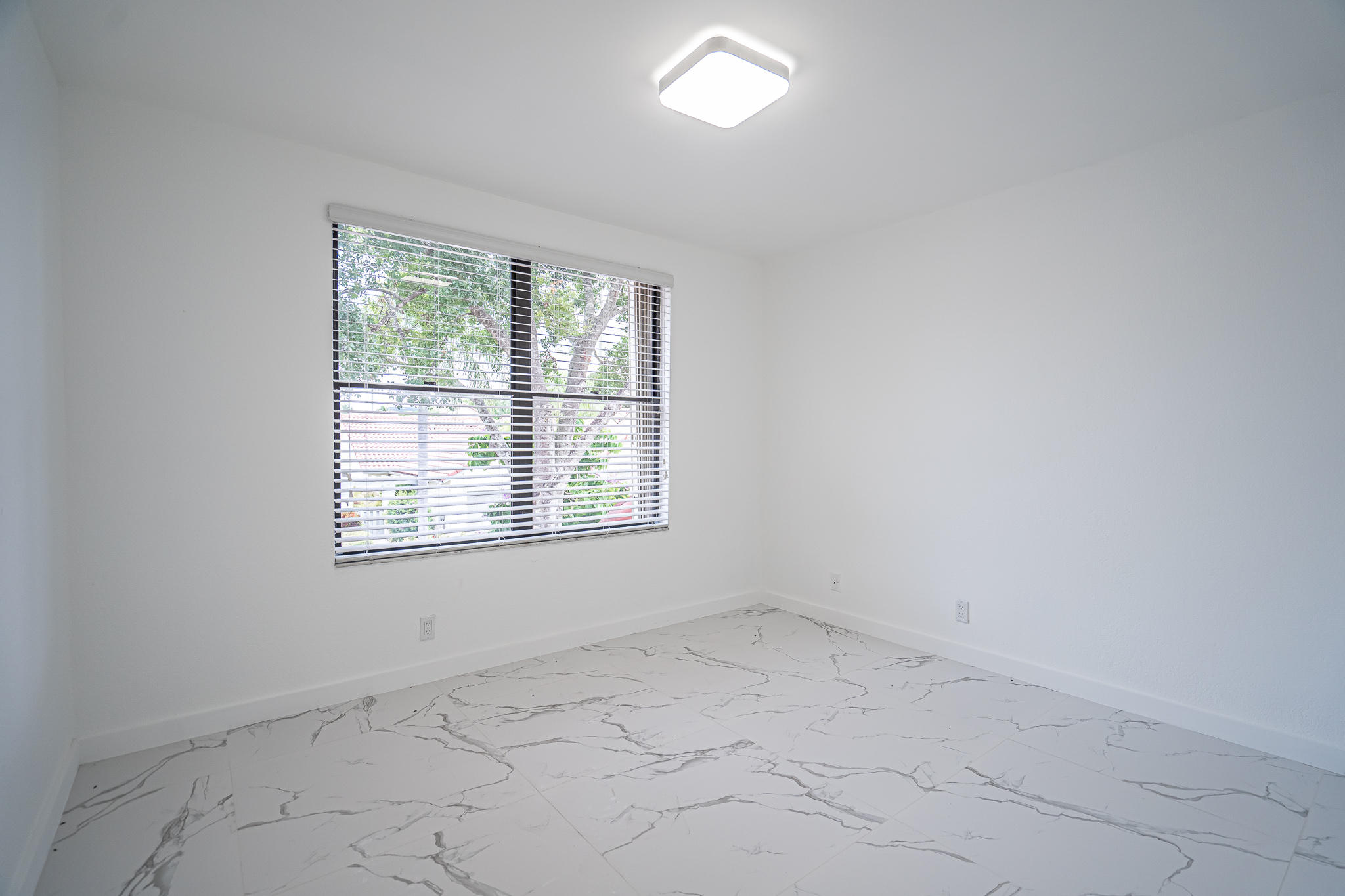 5536 Eton Court Boca Raton, FL 33486 - Photo 20 of 22 DSC09166