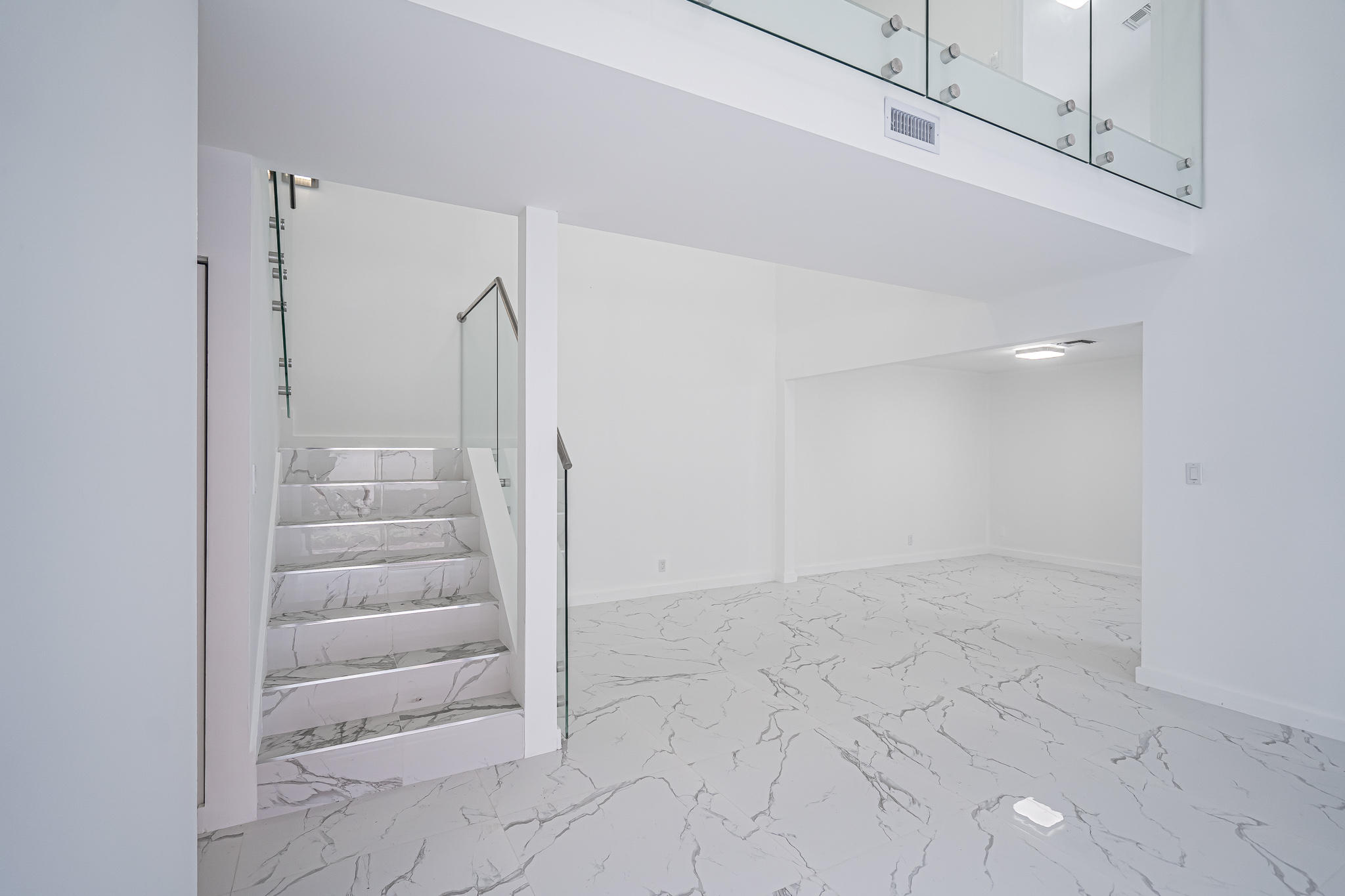 5536 Eton Court Boca Raton, FL 33486 - Photo 9 of 22 DSC09144