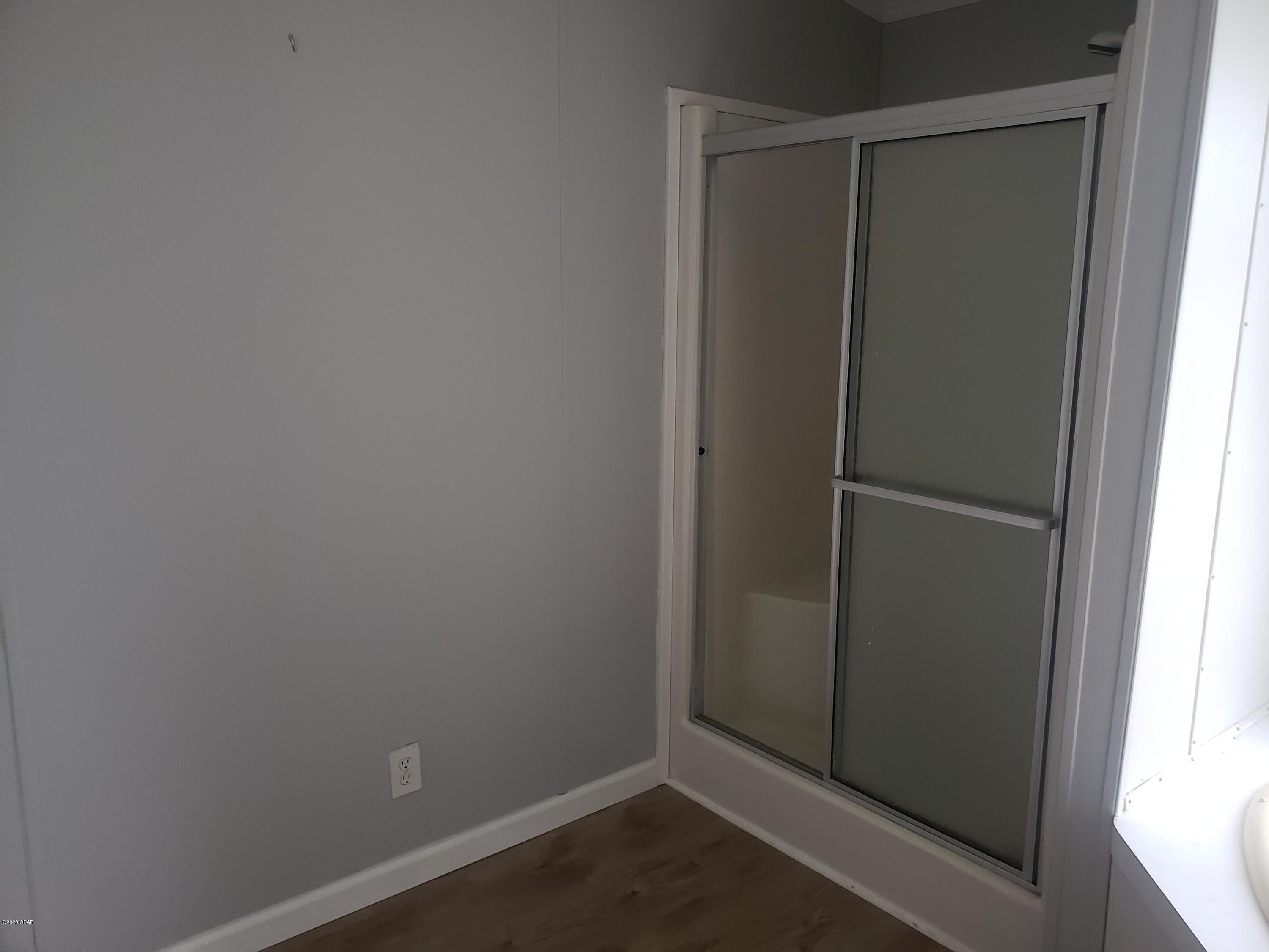 20212 Ring Road Fountain, FL 32438 - Photo 9 of 25 Gallery Image 9