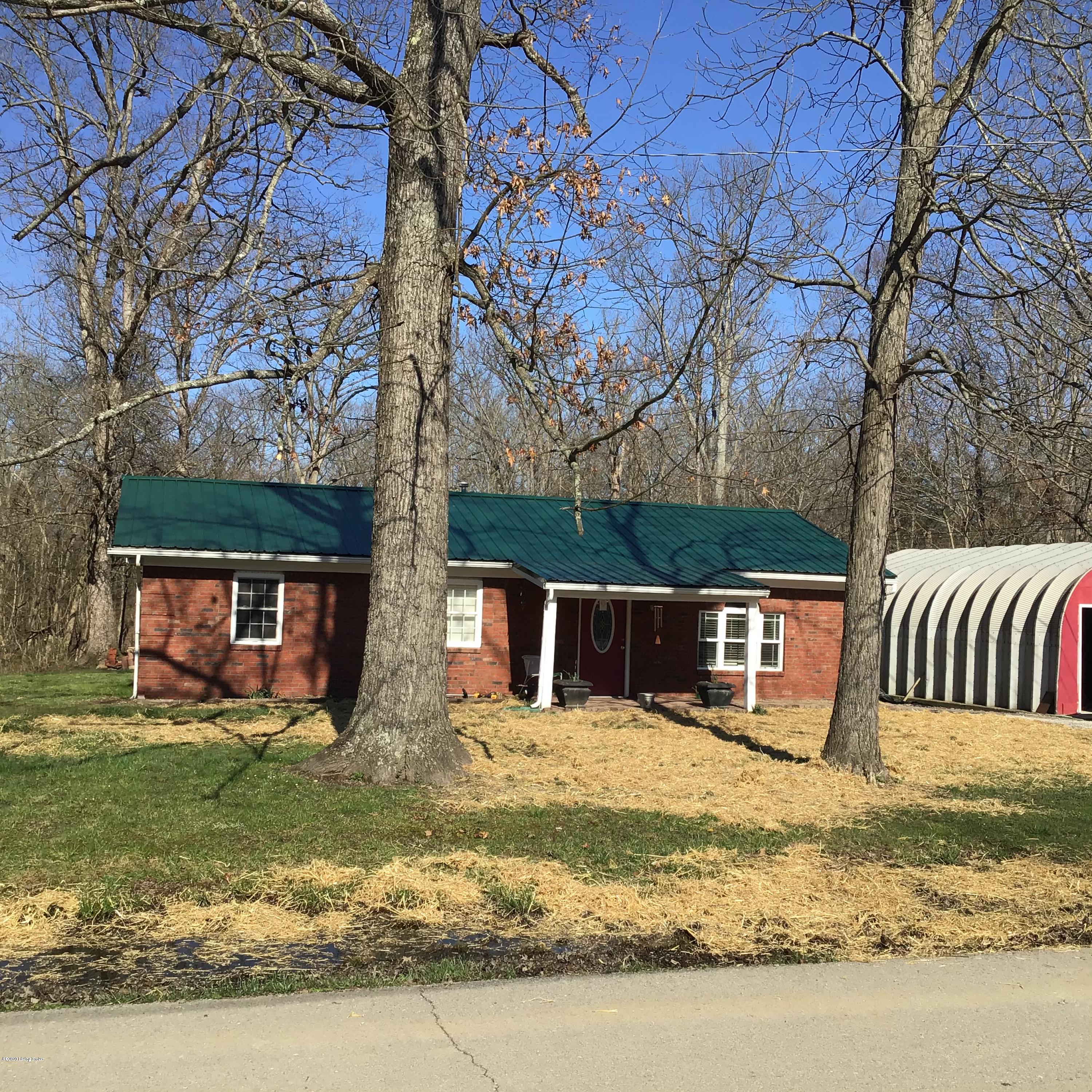 314 Deer Lake Road Shepherdsville, KY 40165 - Photo 2 of 37 F20D3B2F-177D-4630-BA23-B41EFE9EE210