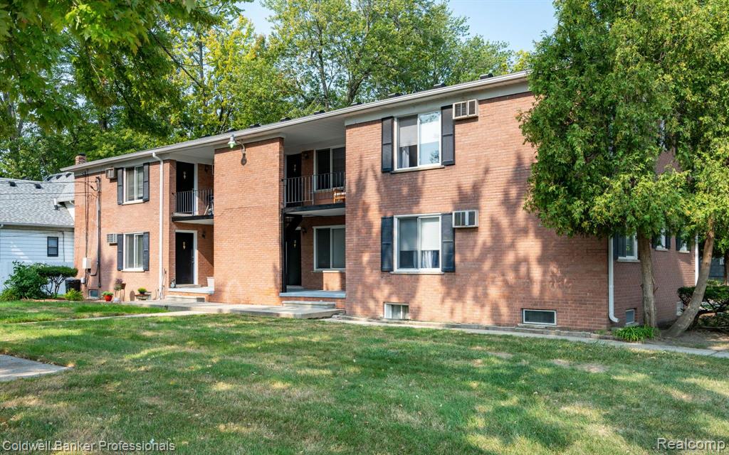 38 3rd Street, Unit 5 Mount Clemens, MI 48043 - Photo 1 of 1