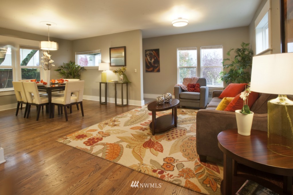 716 North 78th Street Seattle, WA 98103 - Photo 6 of 19