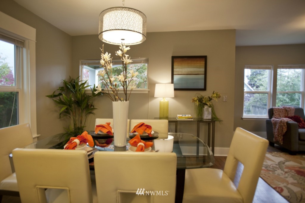 716 North 78th Street Seattle, WA 98103 - Photo 10 of 19