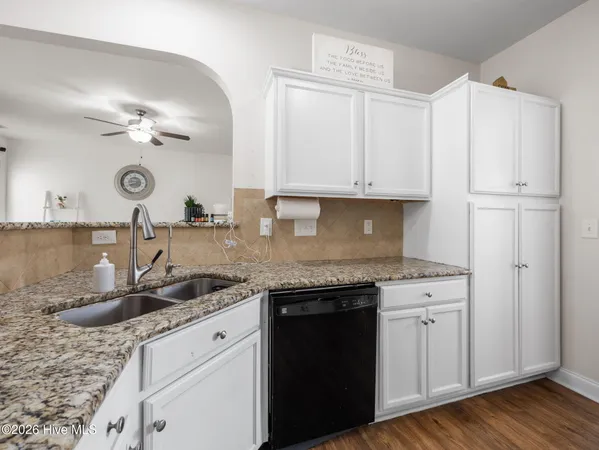 $350,000 | 704 Oleander Street, Jacksonville, NC 28540