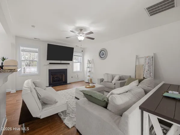 $350,000 | 704 Oleander Street, Jacksonville, NC 28540