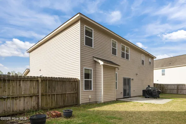 $350,000 | 704 Oleander Street, Jacksonville, NC 28540