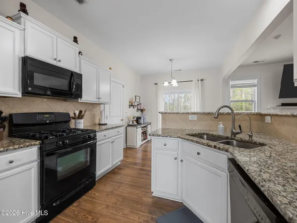 $350,000 | 704 Oleander Street, Jacksonville, NC 28540