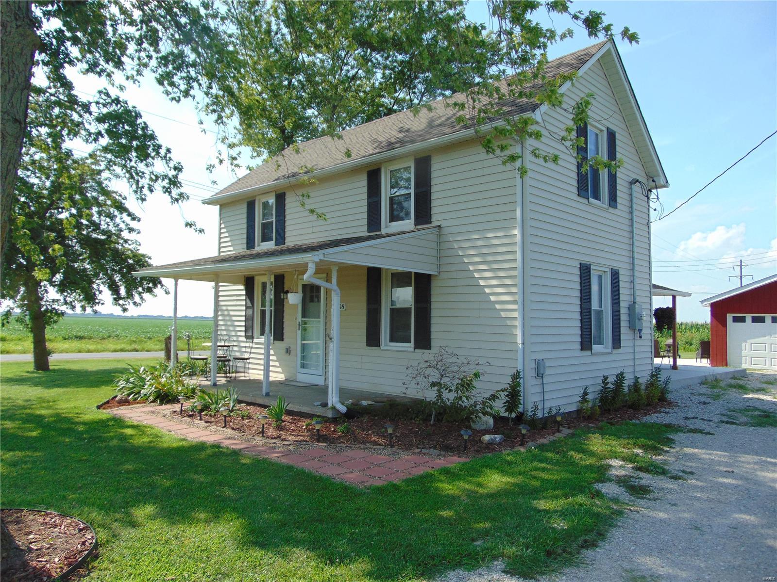 5008 Piasa Road Brighton, IL 62012 - Photo 1 of 29 Gallery Image 1