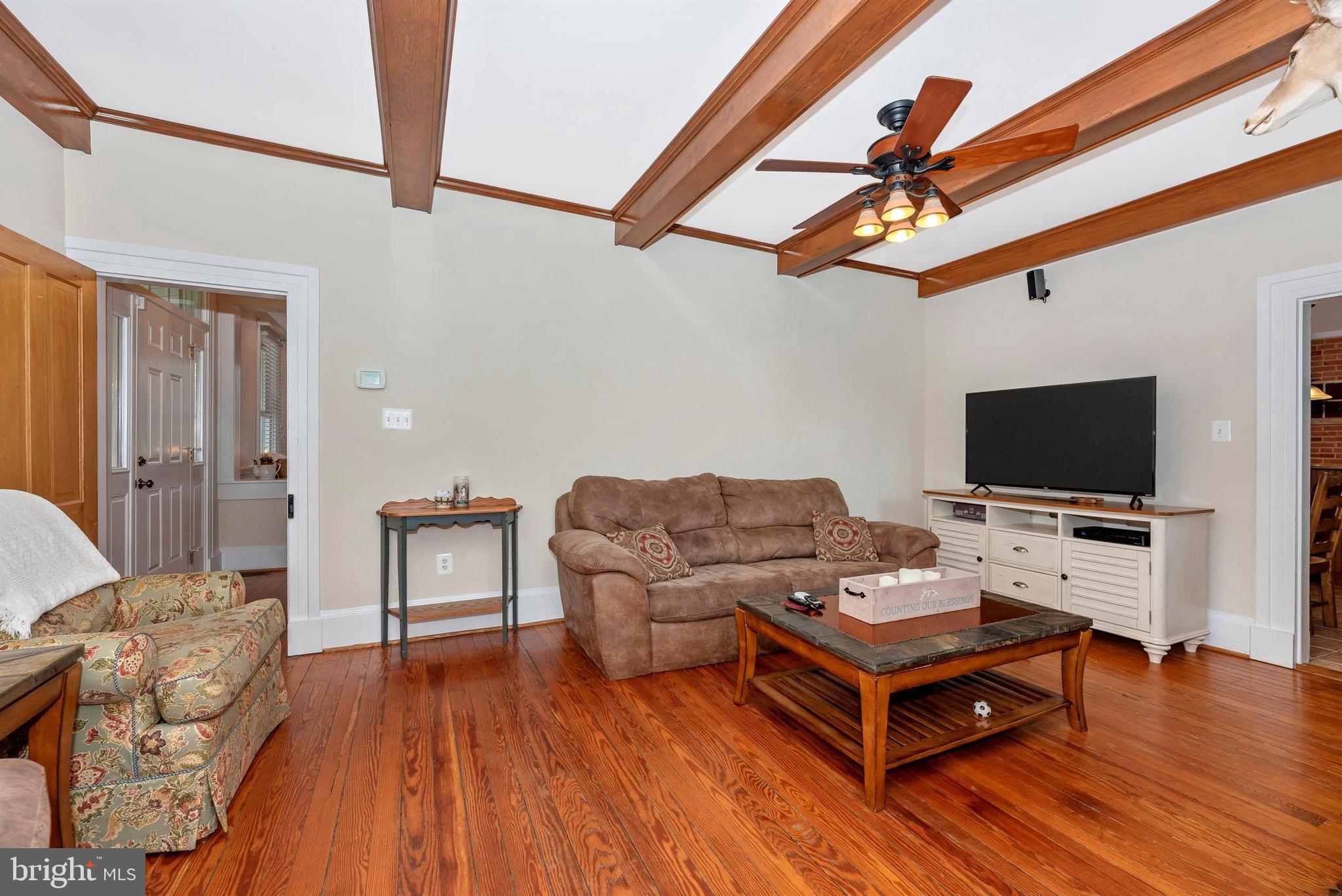 9915 Rocky Ridge Road Rocky Ridge, MD 21778 - Photo 34 of 105 Living Room