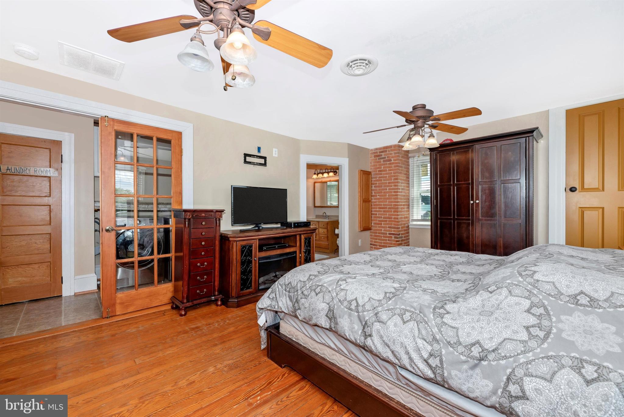 9915 Rocky Ridge Road Rocky Ridge, MD 21778 - Photo 55 of 105 Owners Suite