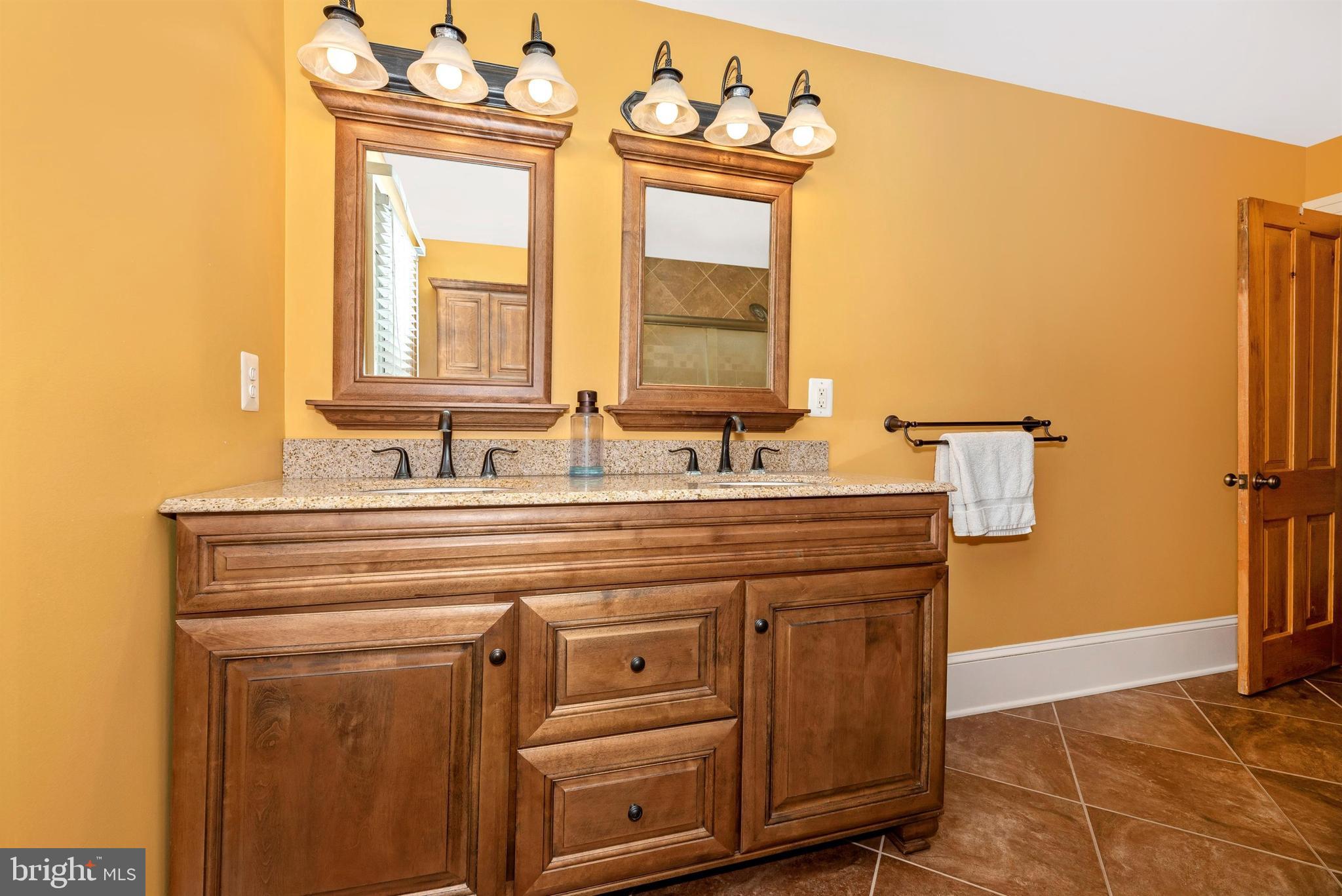 9915 Rocky Ridge Road Rocky Ridge, MD 21778 - Photo 64 of 105 Bathroom 2