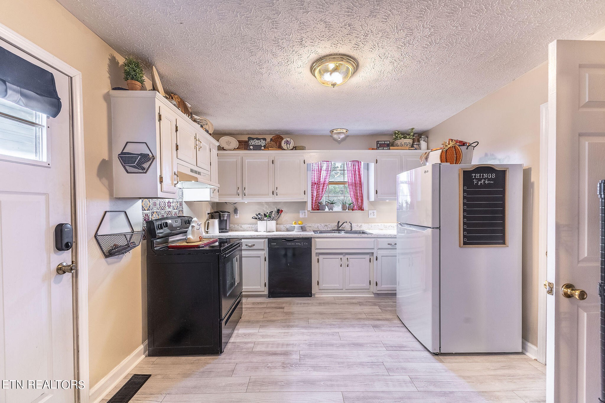 1483 Glenlock Road Sweetwater, TN 37874 - Photo 12 of 48 Gallery Image 12