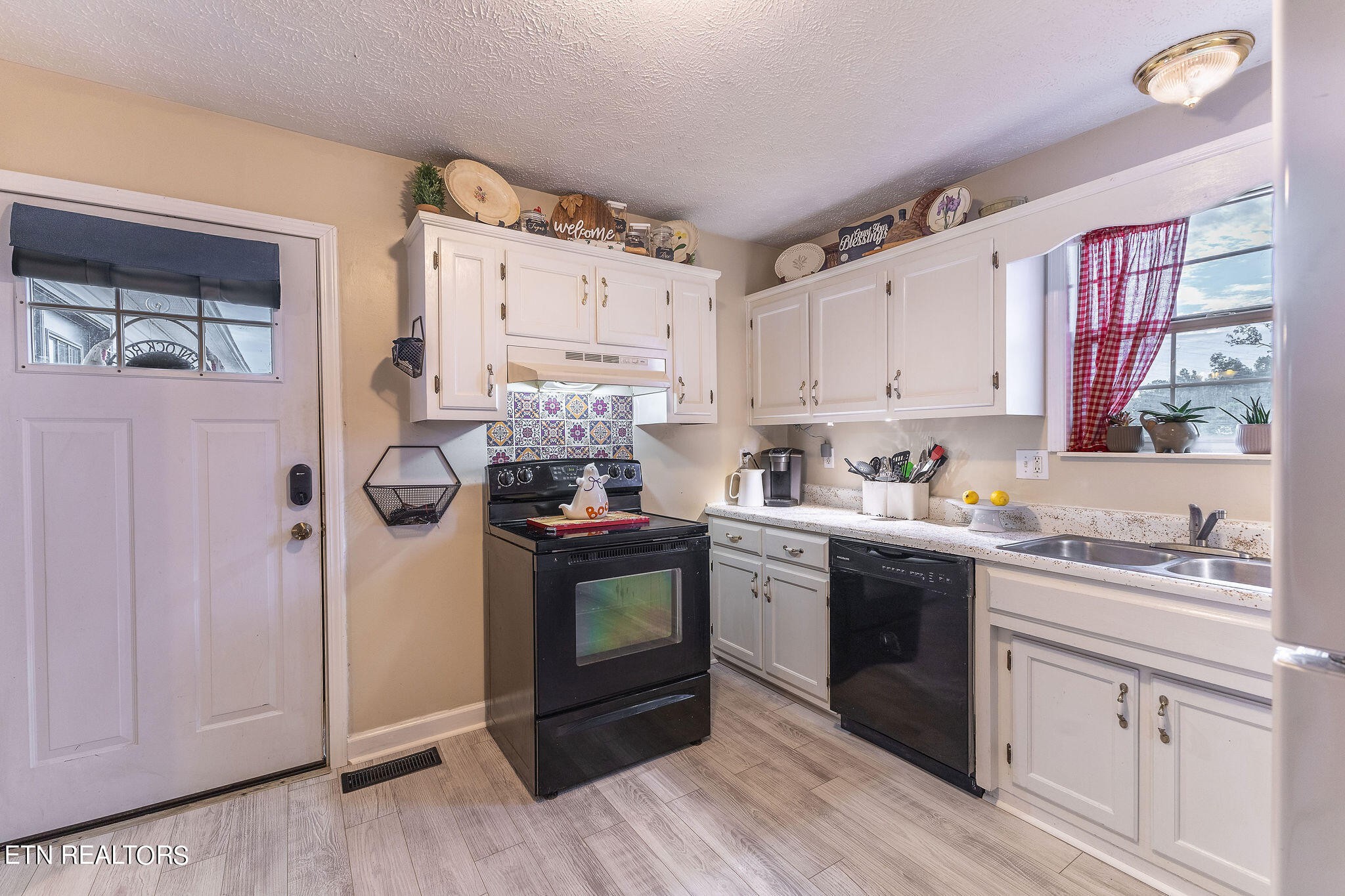 1483 Glenlock Road Sweetwater, TN 37874 - Photo 14 of 48 Gallery Image 14
