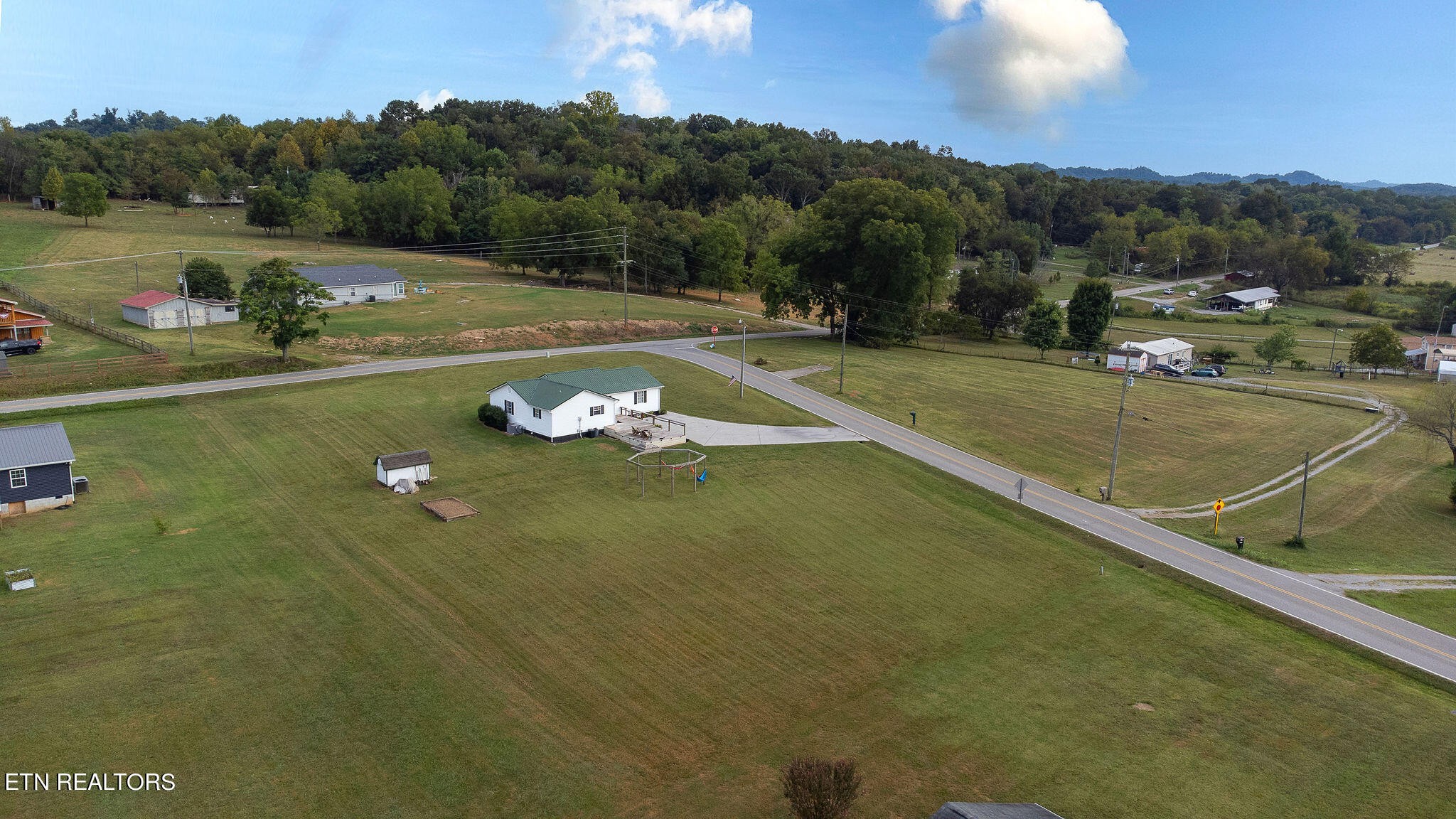 1483 Glenlock Road Sweetwater, TN 37874 - Photo 37 of 48 Gallery Image 37