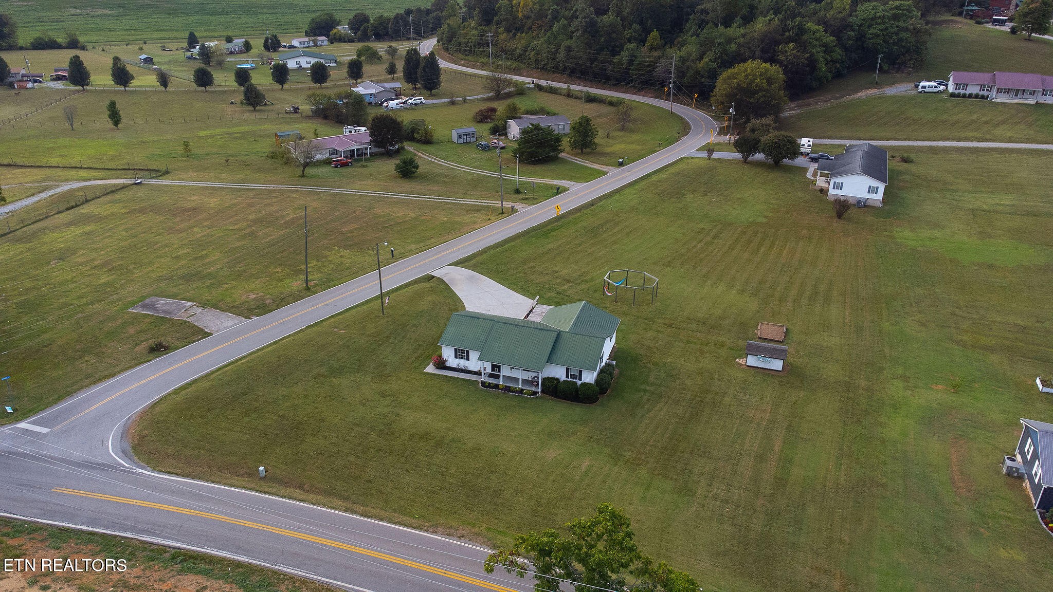 1483 Glenlock Road Sweetwater, TN 37874 - Photo 40 of 48 Gallery Image 40