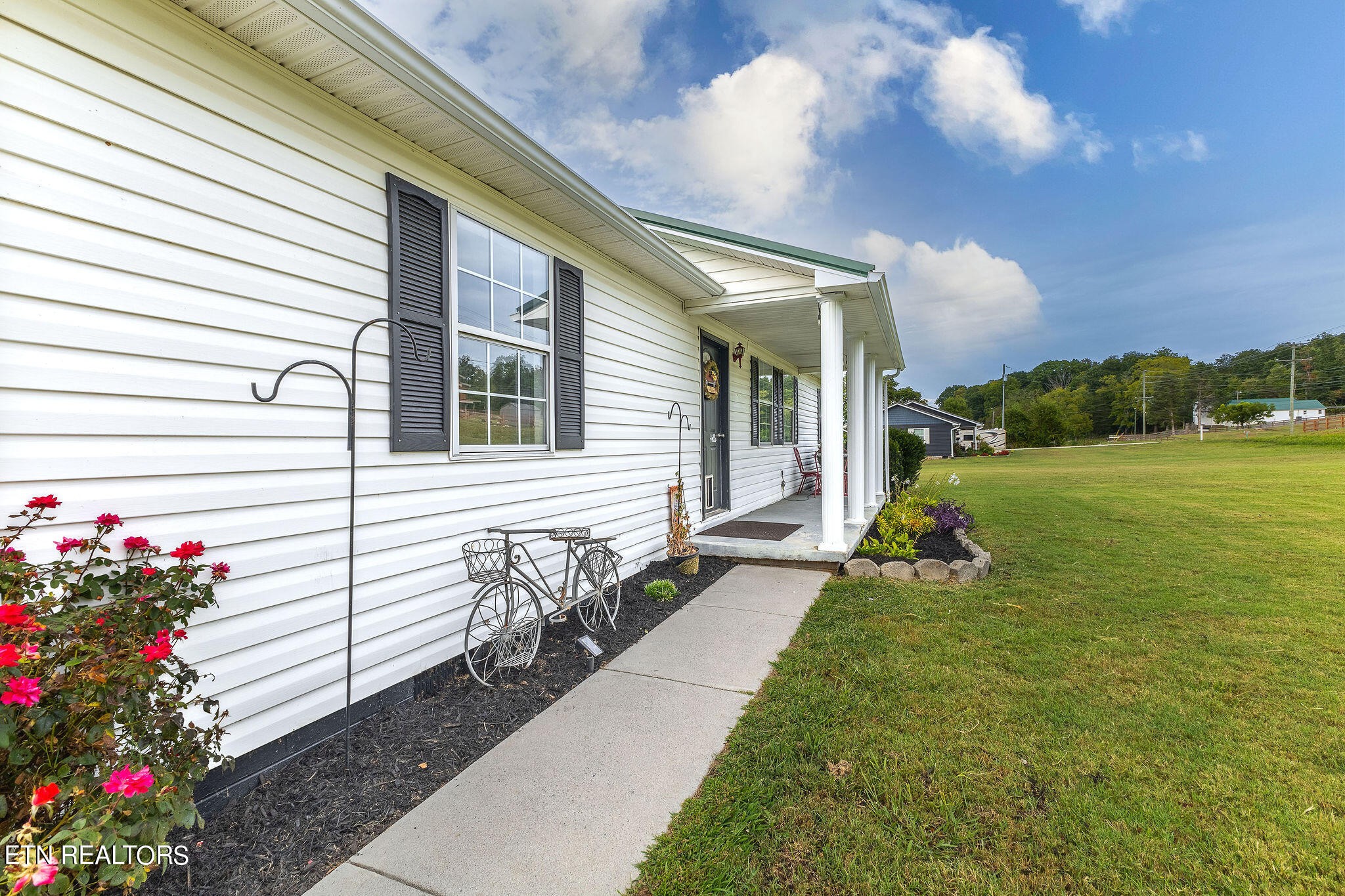 1483 Glenlock Road Sweetwater, TN 37874 - Photo 4 of 48 Gallery Image 4