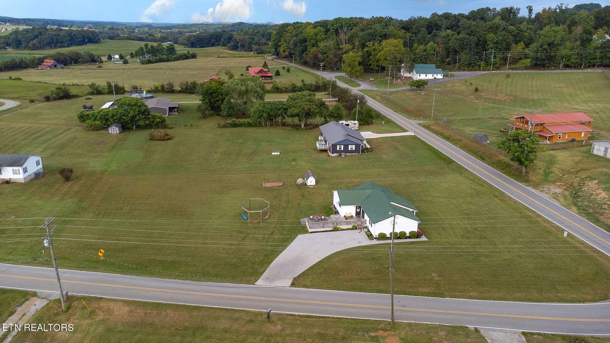 1483 Glenlock Road Sweetwater, TN 37874 - Photo 41 of 48 Gallery Image 41