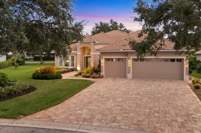 $749,000 | 6175 Palomino Circle, Bradenton, FL 34201