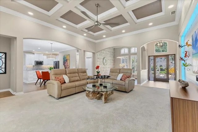$749,000 | 6175 Palomino Circle, Bradenton, FL 34201