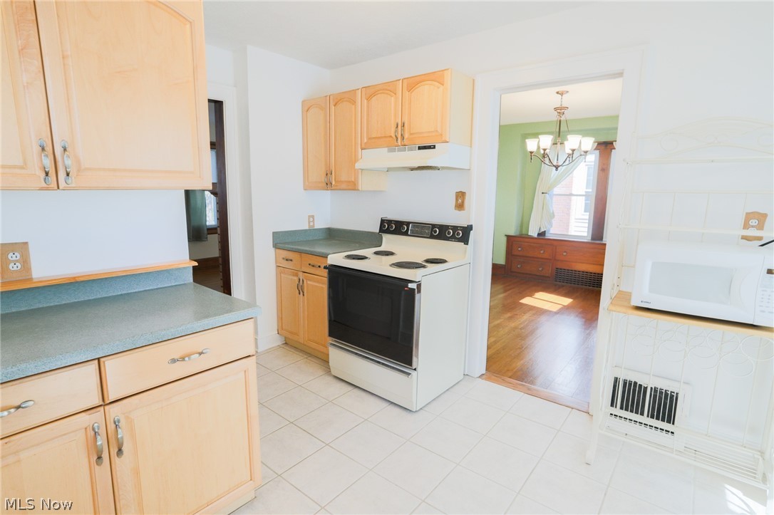 37 Canton Road Akron, OH 44312 - Photo 11 of 20 Gallery Image 11