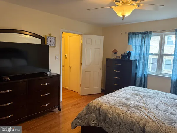 $420,000 | 9730 Hagel Circle, Lorton, VA 22079
