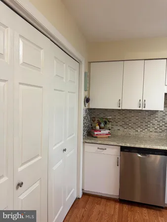 $420,000 | 9730 Hagel Circle, Lorton, VA 22079