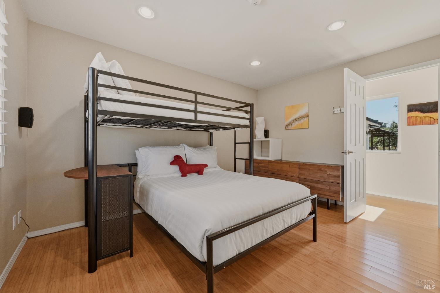 8174 Whited Road Sebastopol, CA 95472 - Photo 31 of 52