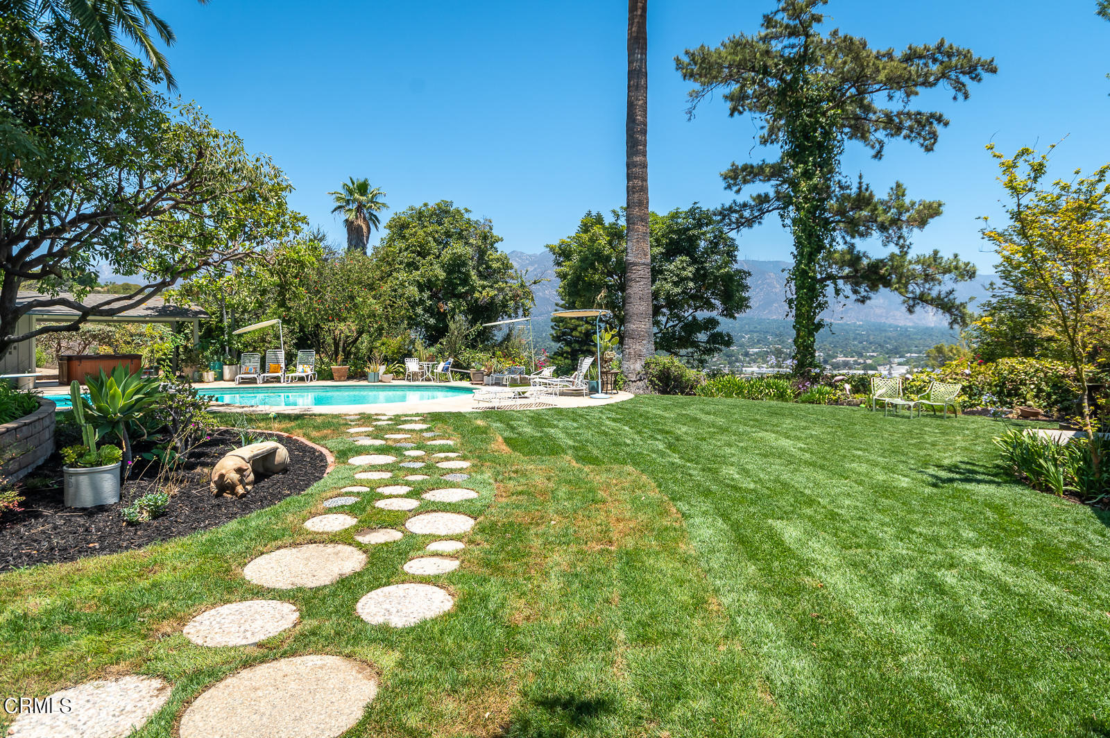 1471 Normandy Drive Pasadena, CA 91103 - Photo 38 of 41 a view of a golf course with a swimming pool