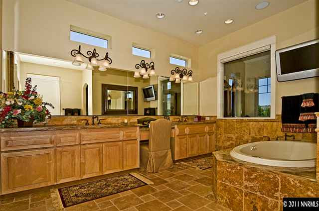 2317 Diamond J Place Reno, NV 89511 - Photo 6 of 13 Photo 6