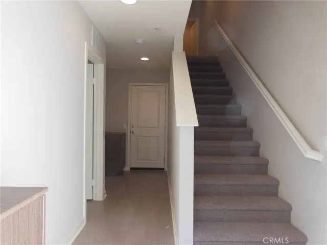 a view of entryway and gallery