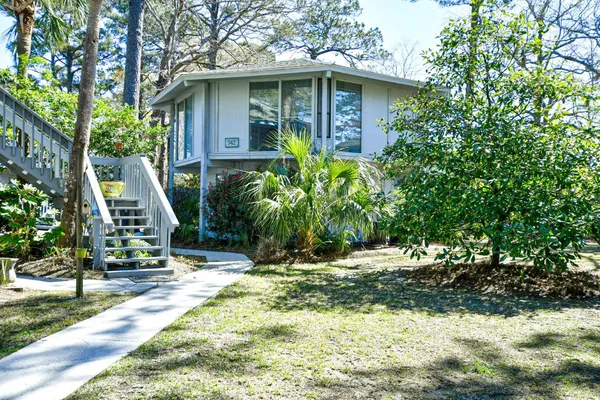 $199,000 | 742 Tall Oaks Court, Myrtle Beach, SC 29588