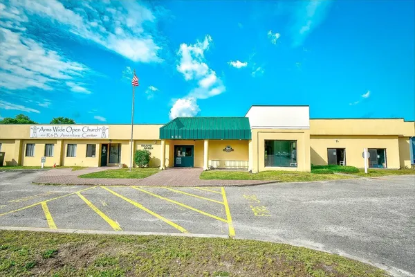 $199,000 | 742 Tall Oaks Court, Myrtle Beach, SC 29588