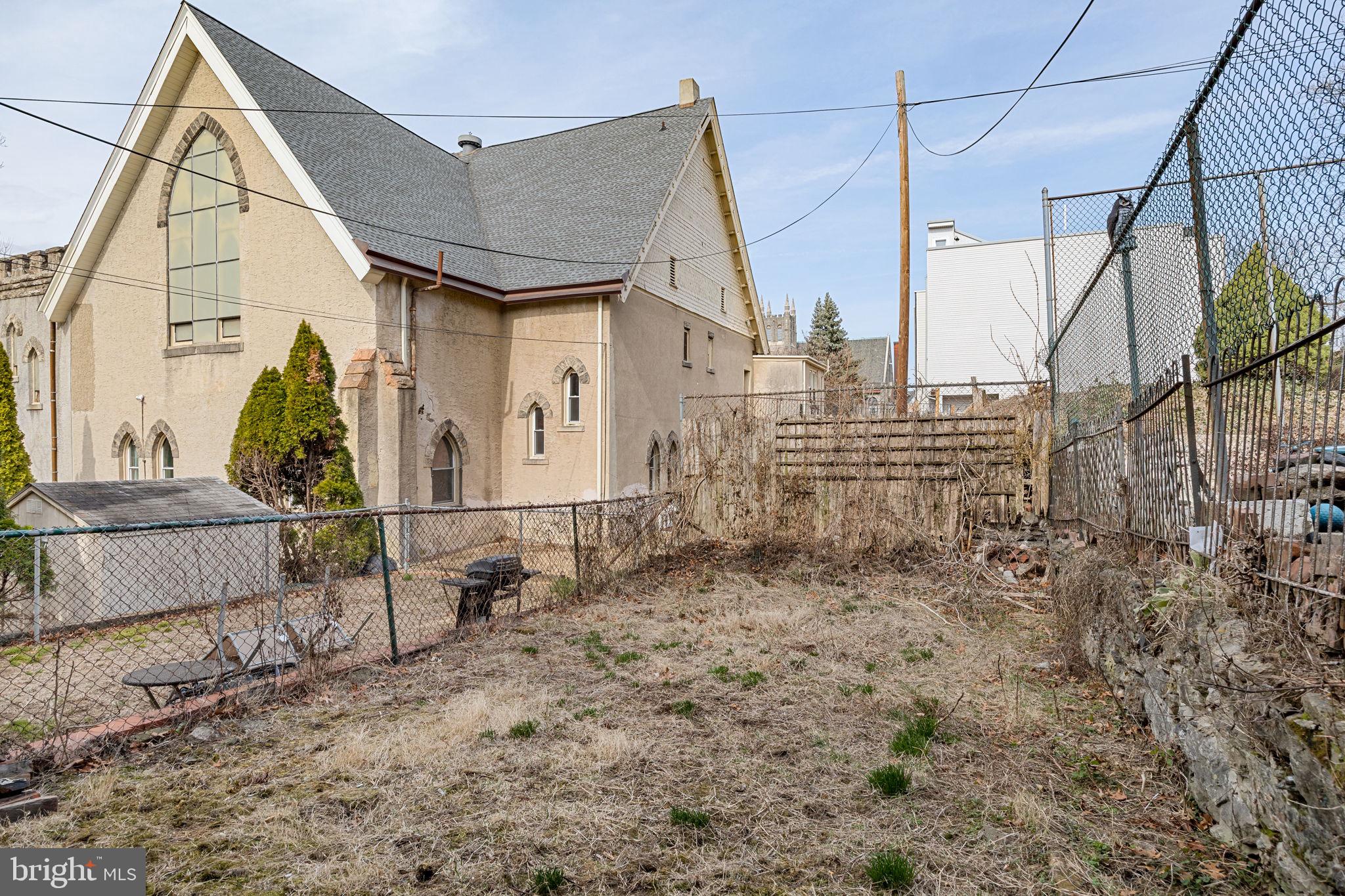 213 Dawson Street Philadelphia, PA 19128 - Photo 24 of 26