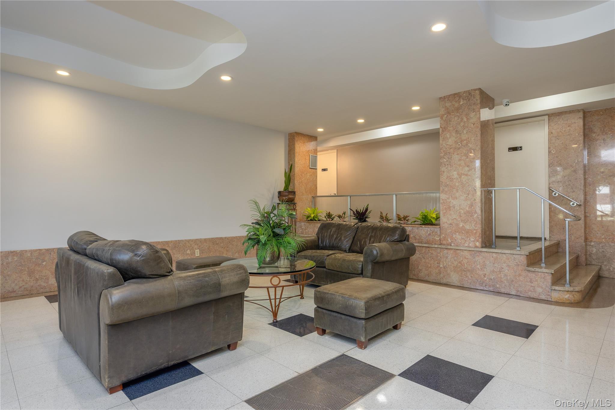 900 Palmer Road, Unit 6D Bronxville, NY 10708 - Photo 8 of 24