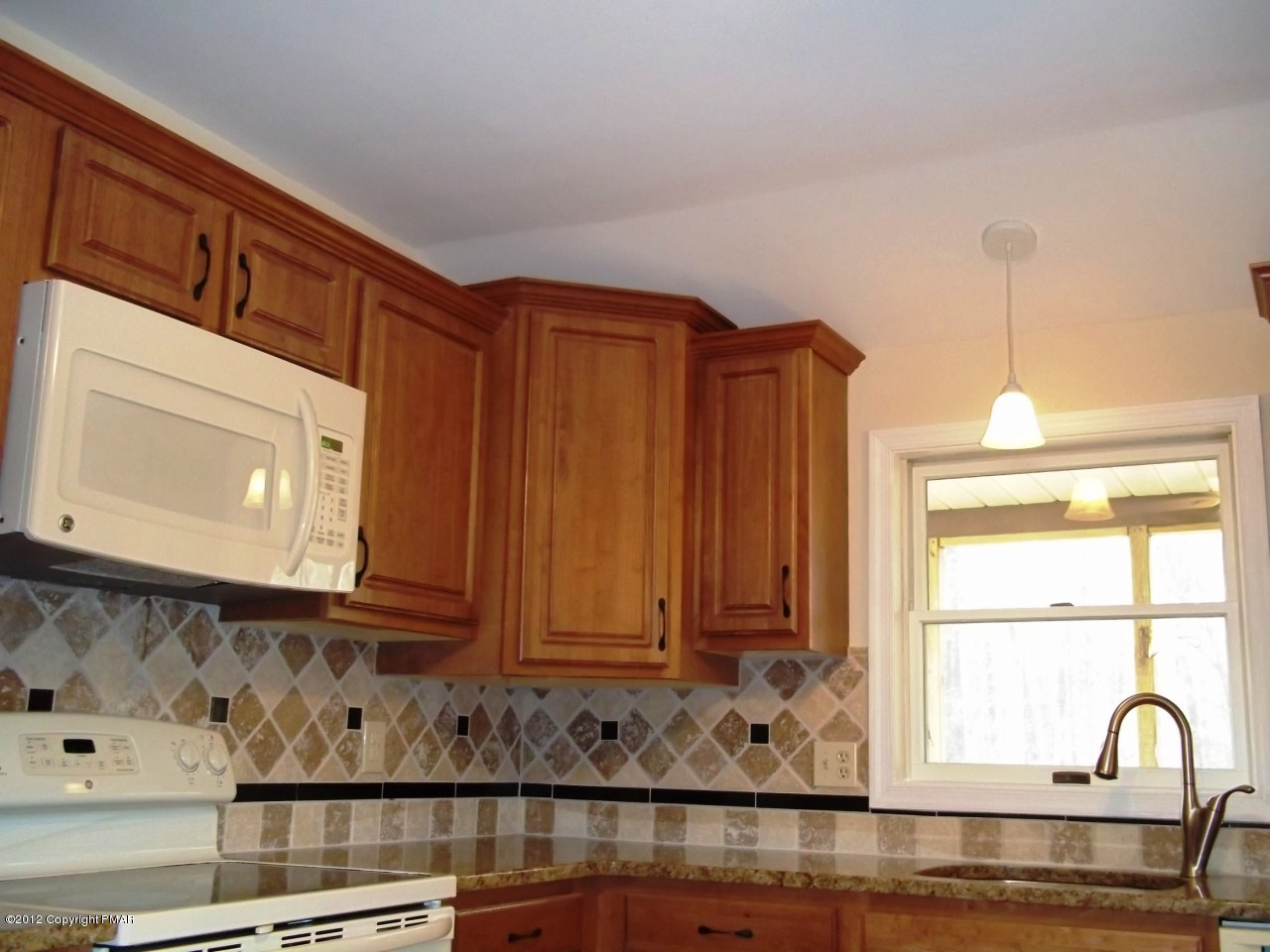 149 Balson Road Stroudsburg, PA 18360 - Photo 5 of 50 Kitchen