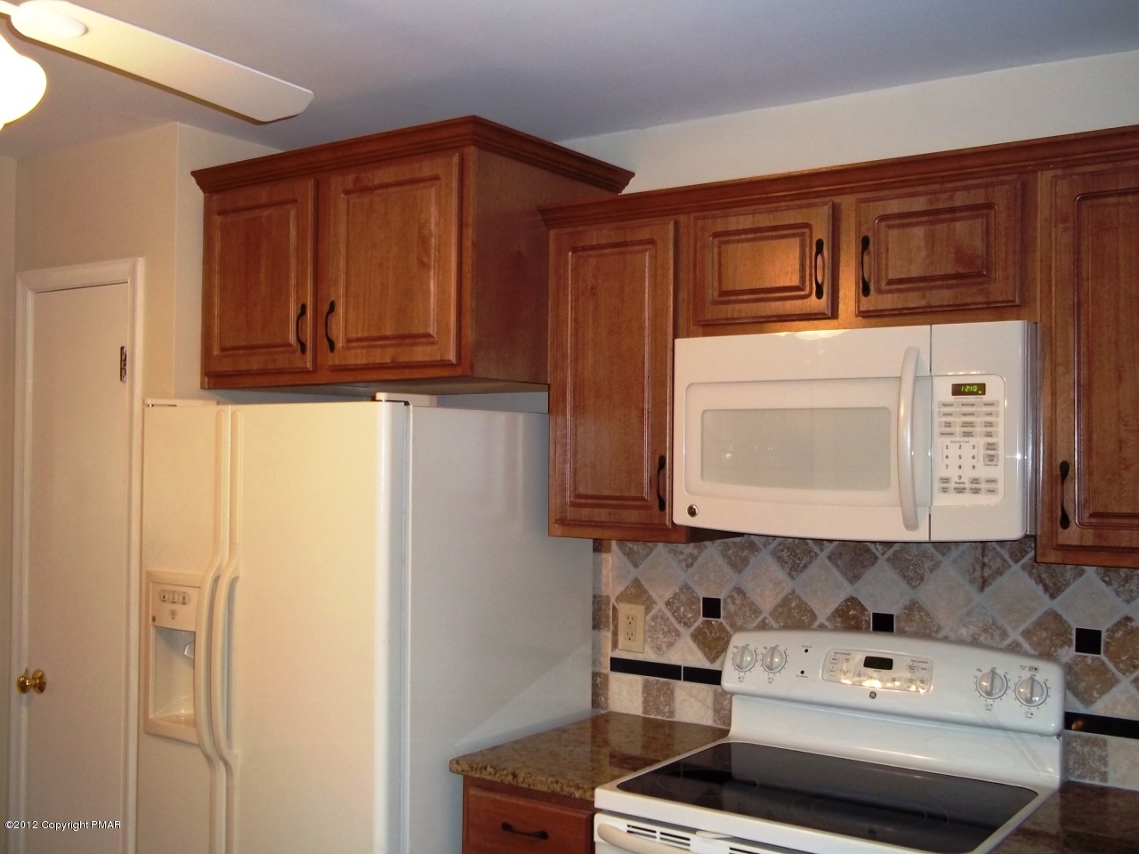 149 Balson Road Stroudsburg, PA 18360 - Photo 7 of 50 Kitchen