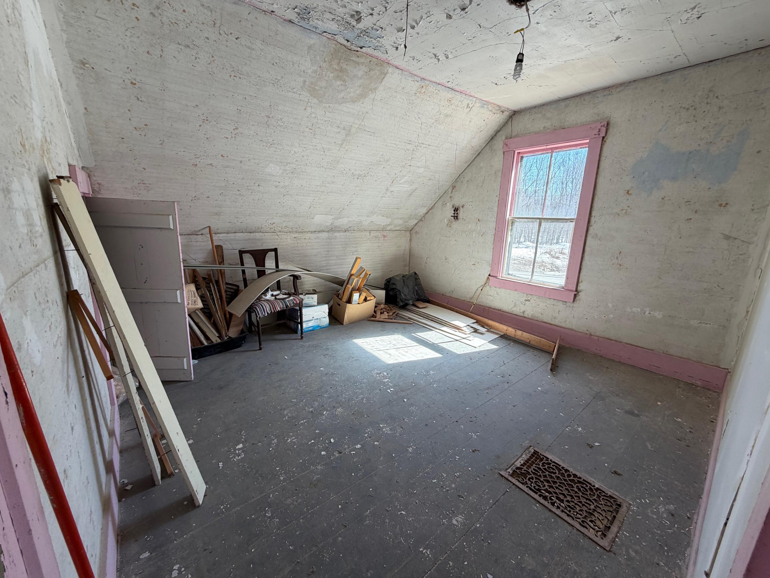 4 Chapin Avenue Monson, ME 04464 - Photo 12 of 23 12