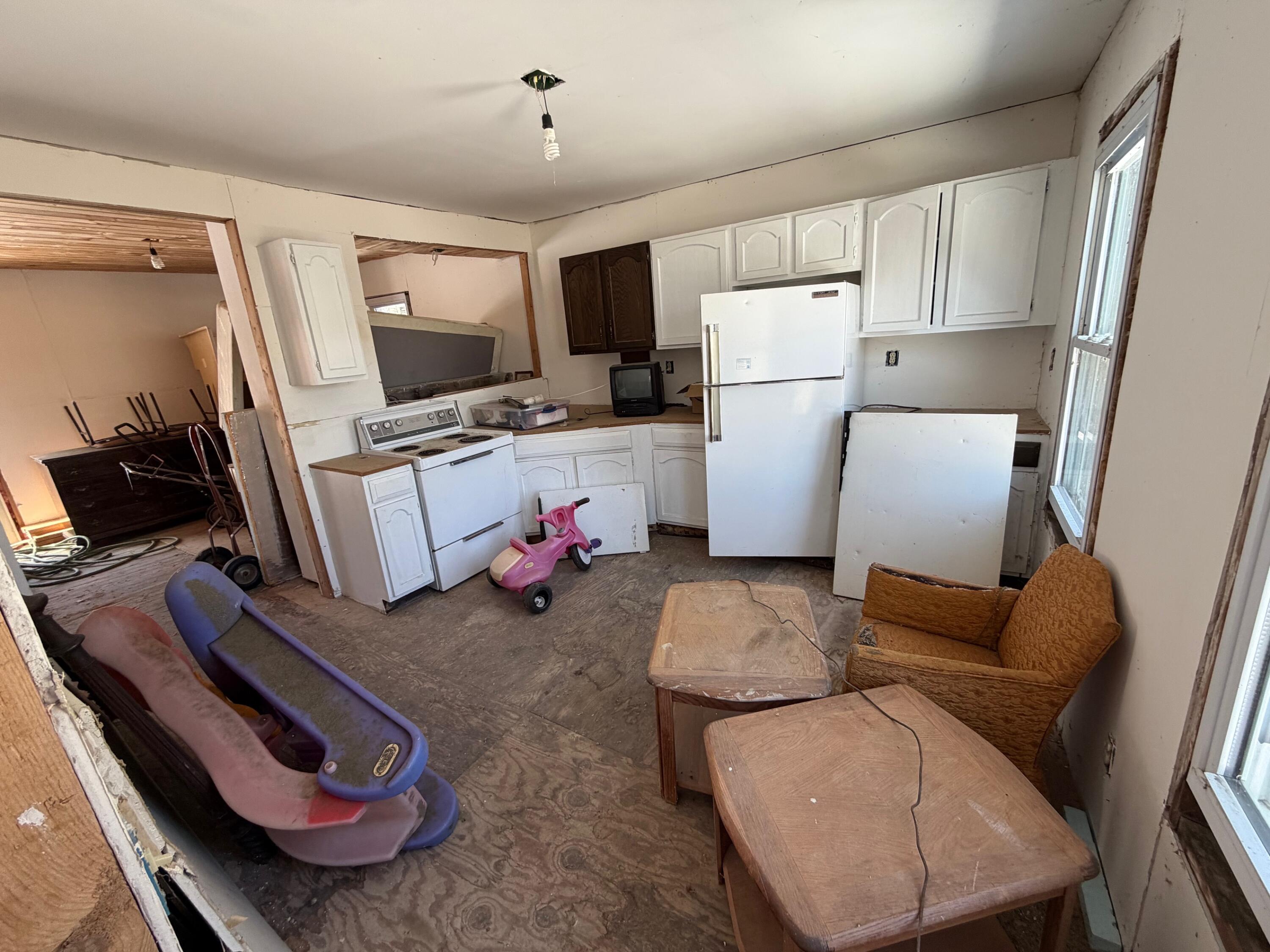 4 Chapin Avenue Monson, ME 04464 - Photo 4 of 23 4