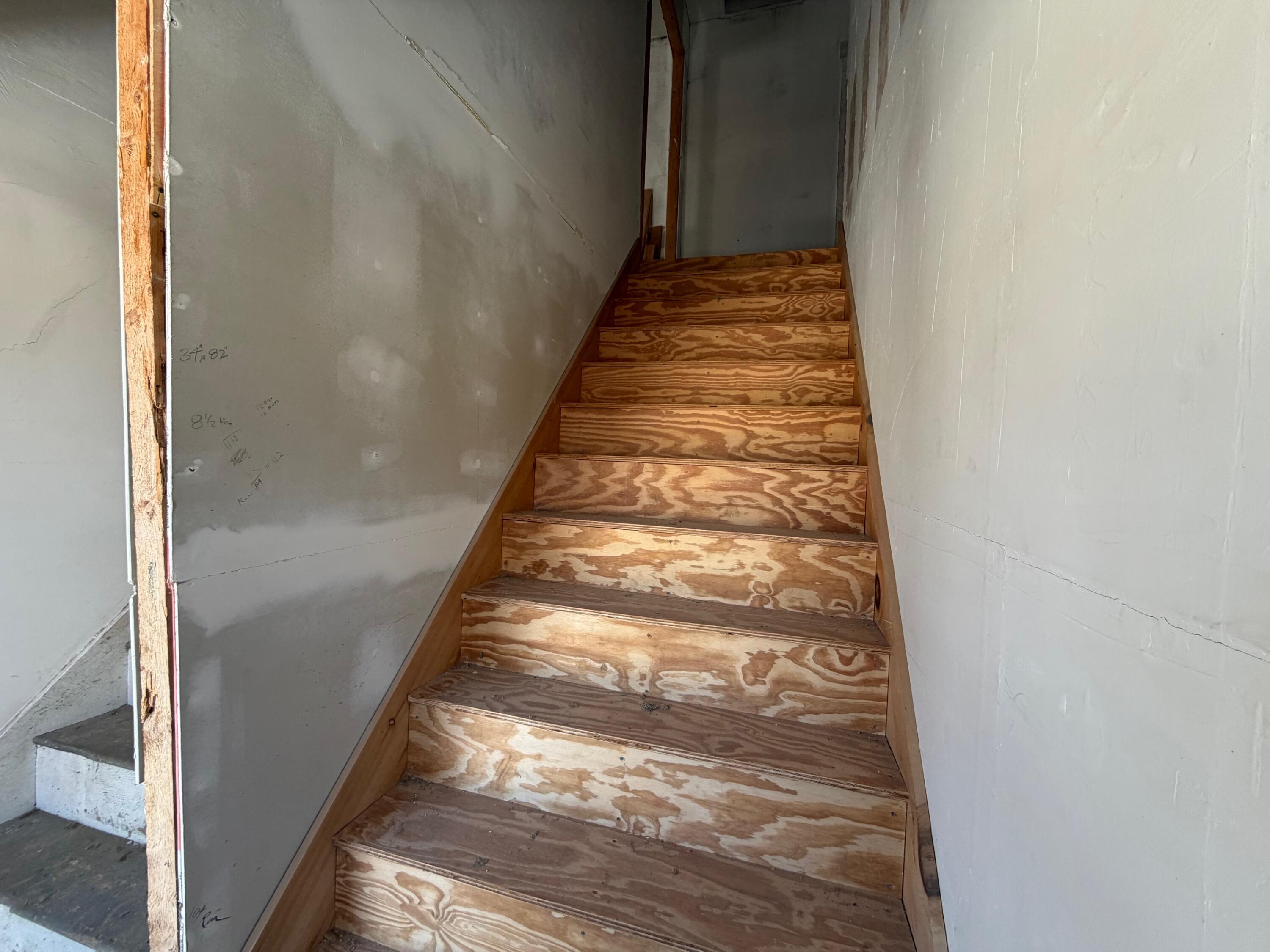 4 Chapin Avenue Monson, ME 04464 - Photo 10 of 23 10