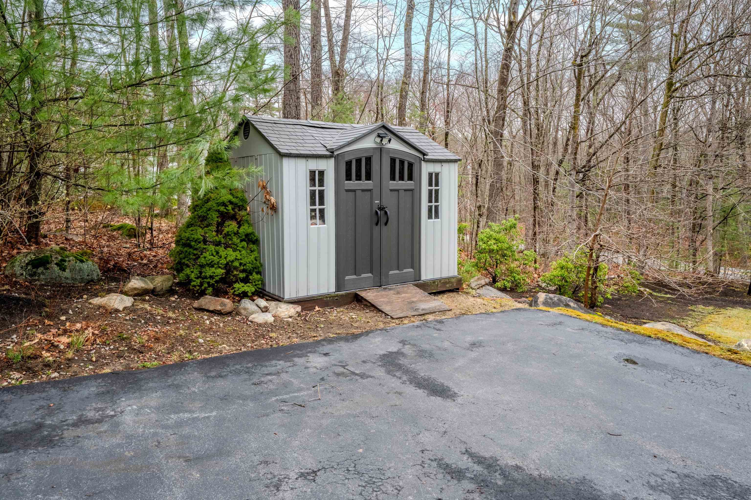 205 Black Brook Road Goffstown, NH 03045 - Photo 53 of 57