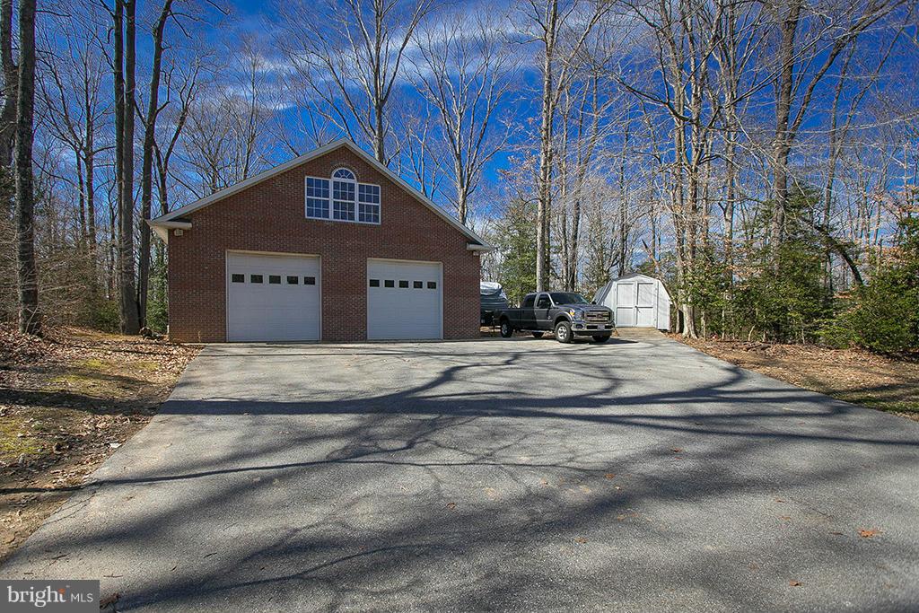 9025 Gunston Road Welcome, MD 20693 - Photo 26 of 30 Exterior (Rear)