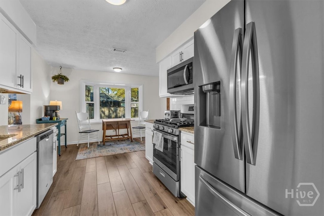 924 Old Mill Road Savannah, GA 31419 - Photo 6 of 26 Gallery Image 6
