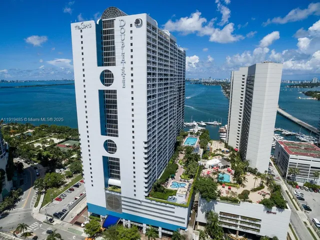 $479,000 | 1717 North Bayshore Drive, Unit A1953, Miami, FL 33132